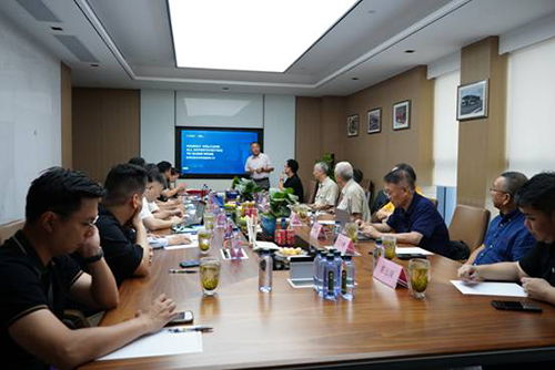 廣東省醫(yī)療特種車輛工程技術(shù)研究中心于珠海成立，引領(lǐng)醫(yī)療救援技術(shù)新篇章